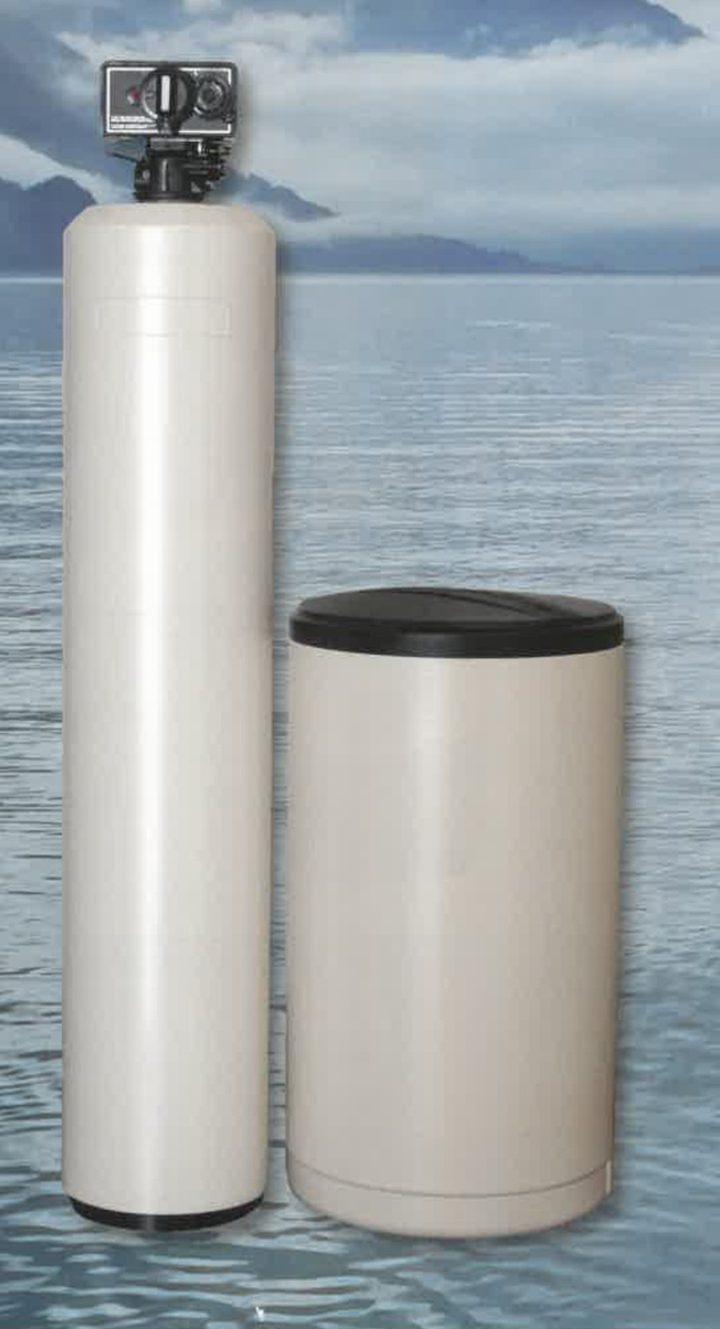 Otter Pro Plus water conditioner and brine tank
